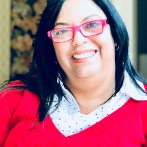 Meet your Posher, Gloria